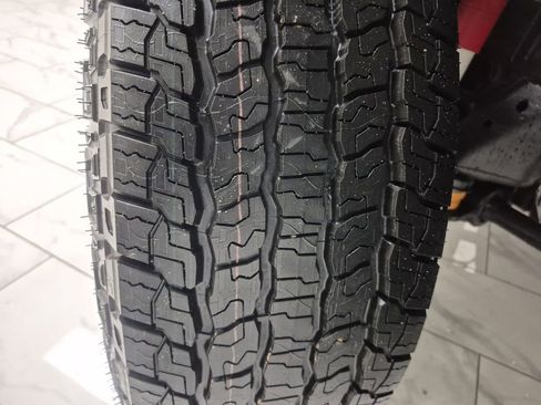 New 2026 GMC Sierra 2500 Denali Ultimate w/ LPO, Black Badging Package image 37