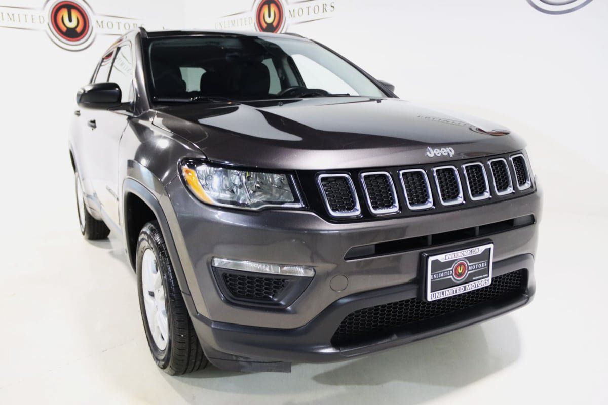 Used 2018 Jeep Compass Sport AWD/4WD image 16