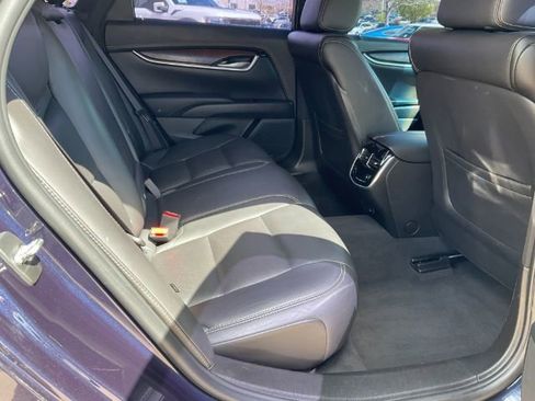 Used 2019 Cadillac XTS Luxury FWD image 18