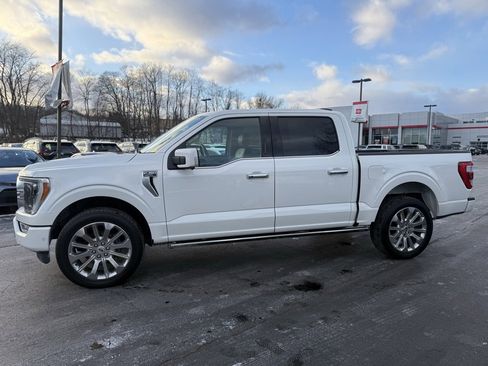 Used 2022 Ford F150 Limited image 3