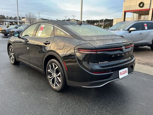 New 2026 Toyota Crown XLE image 3