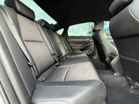 Used 2022 Honda Accord Sport image 30