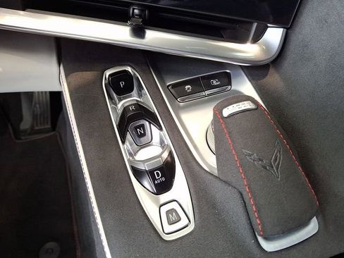 Used 2023 Chevrolet Corvette Z06 RWD image 15