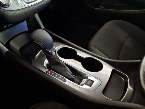 Used 2025 Chevrolet Malibu LS image 20