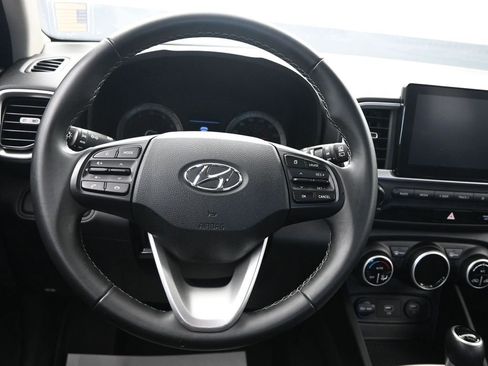 Used 2021 Hyundai Venue SEL w/ Cargo Package image 26