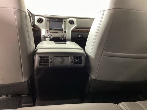 Used 2014 Toyota Tundra Limited w/ Limited Premium Package AWD/4WD image 27