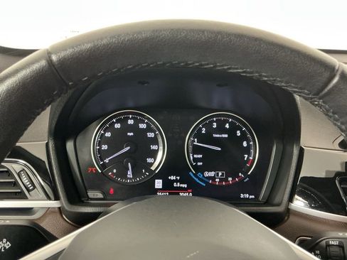 Certified 2022 BMW X1 xDrive28i w/ Premium Package image 10