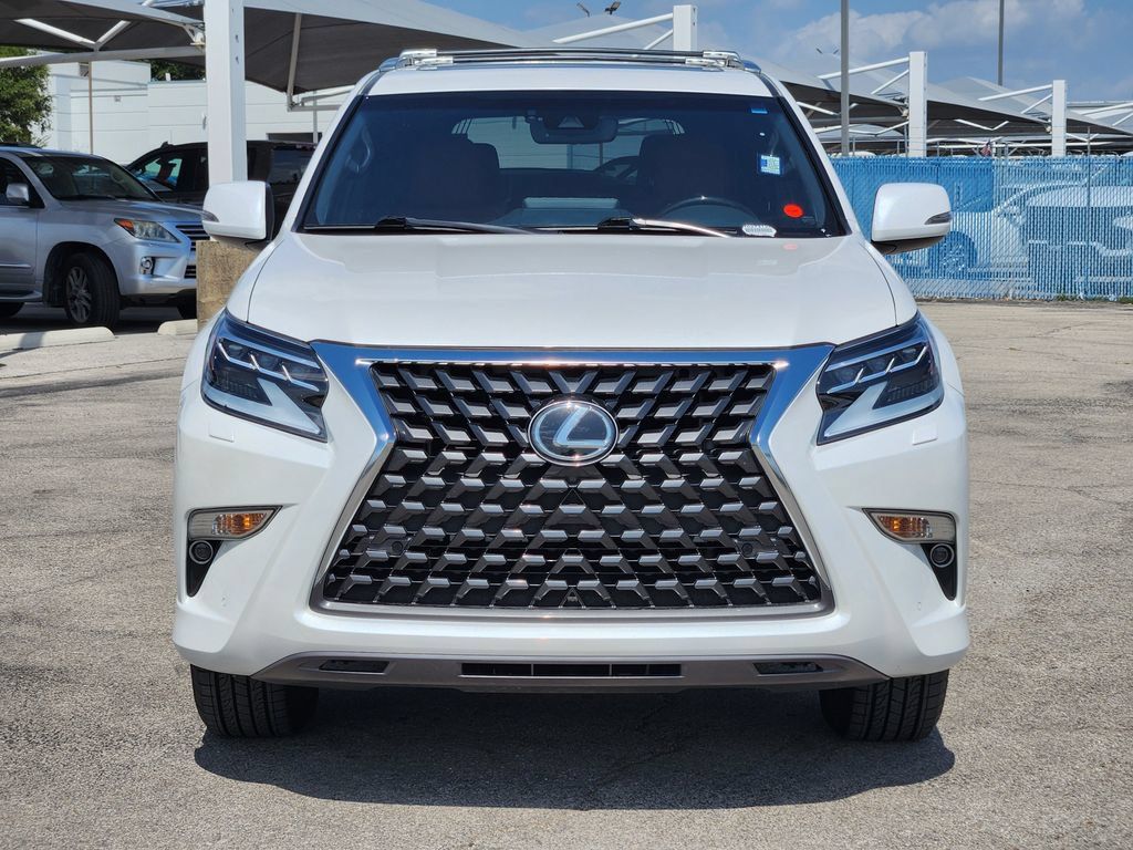 Used 2023 Lexus GX 460 Premium w/ Premium Package AWD/4WD image 2