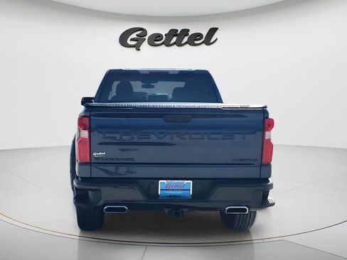 Used 2021 Chevrolet Silverado 1500 Custom Trail Boss w/ LPO, Dark Essentials Package image 4