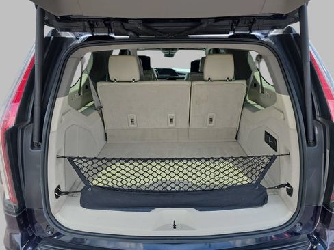 Certified 2022 Cadillac Escalade ESV Premium Luxury Platinum AWD/4WD image 13