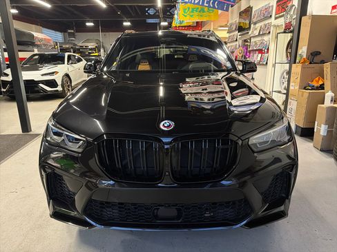 Used 2022 BMW X5 M Competition w/ Competition Package 2 image 2