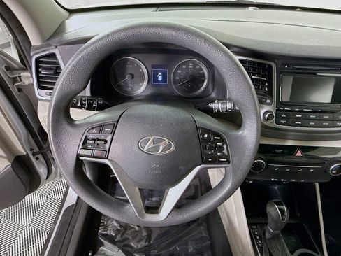 Used 2017 Hyundai Tucson SE FWD image 18