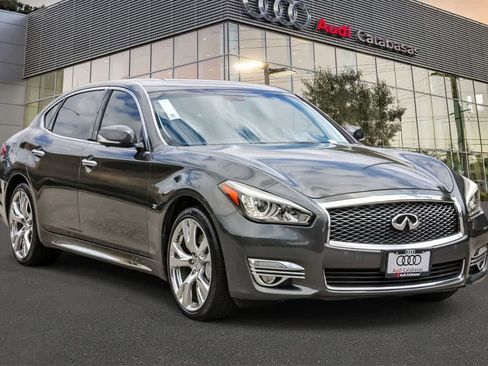 Used 2015 INFINITI Q70 L 3.7 w/ Deluxe Touring Package RWD image 5