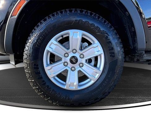 Used 2025 Ford Ranger XL image 32
