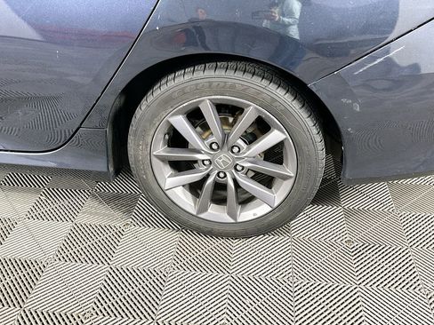 Used 2020 Honda Civic EX-L image 38