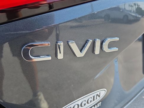 Used 2025 Honda Civic Sport image 36