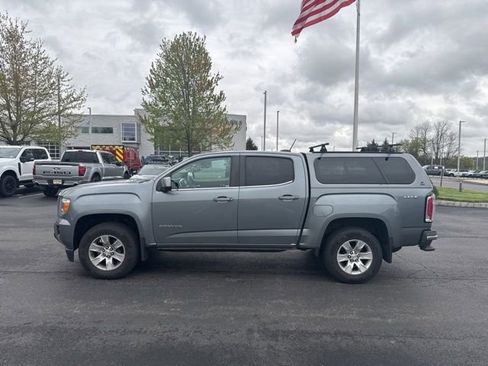 Used 2018 GMC Canyon SLE w/ SLE Convenience Package AWD/4WD image 4