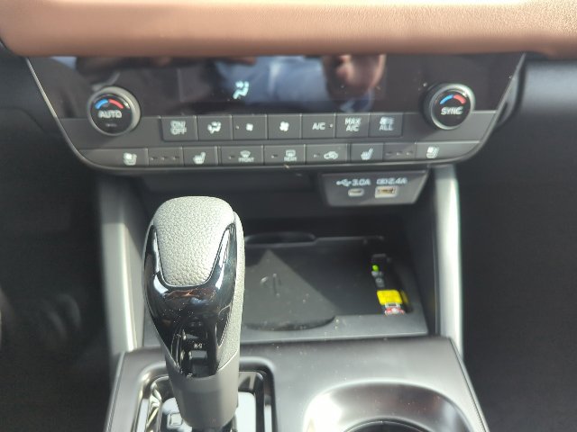 New 2026 Subaru Outback Touring XT AWD/4WD image 16