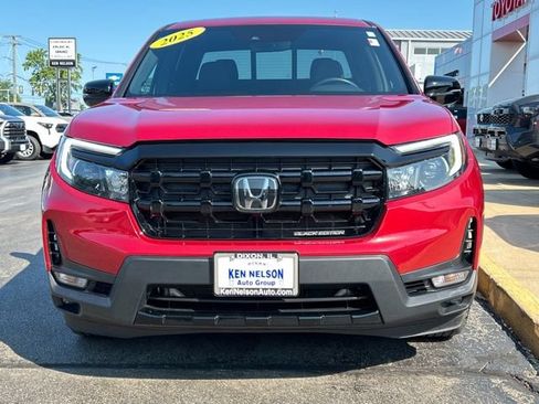 Used 2025 Honda Ridgeline Black Edition image 2