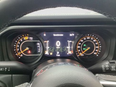 New 2026 Jeep Wrangler Unlimited Sahara AWD/4WD image 16