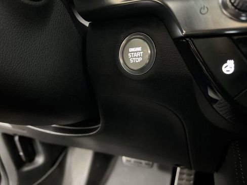 Used 2022 Kia Telluride SX w/ Nightfall Edition Package AWD/4WD image 17