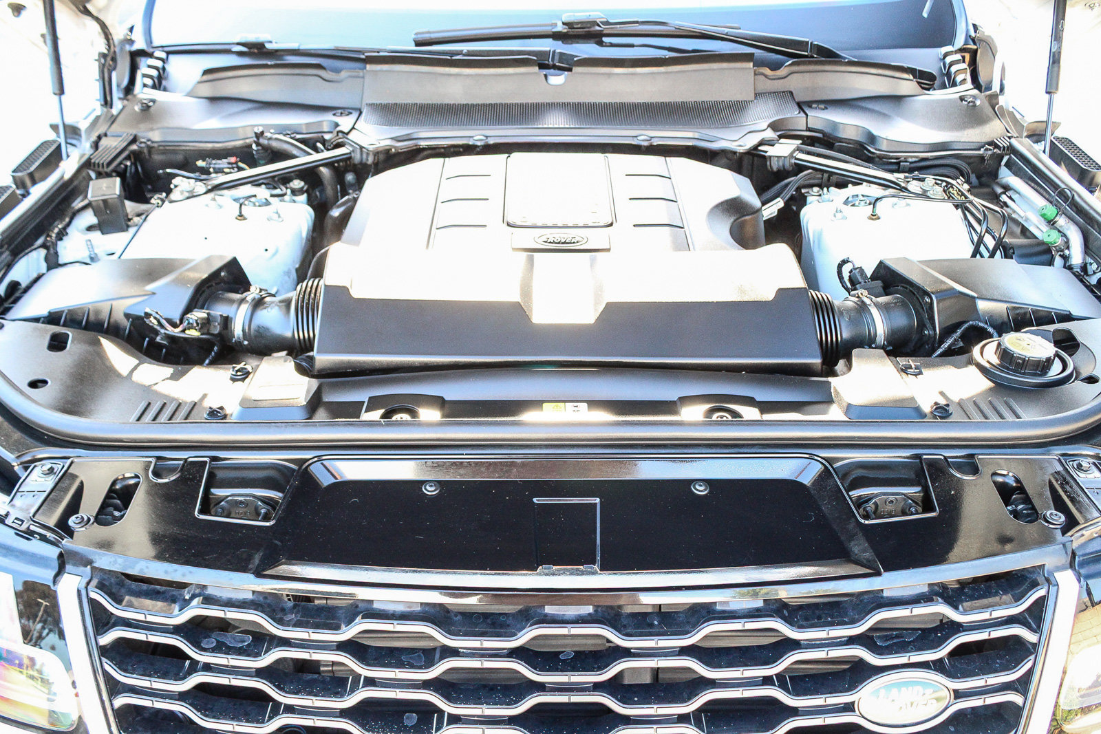 Used 2019 Land Rover Range Rover Sport HSE AWD/4WD image 29