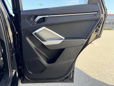 Certified 2024 Audi Q3 2.0T Premium image 20