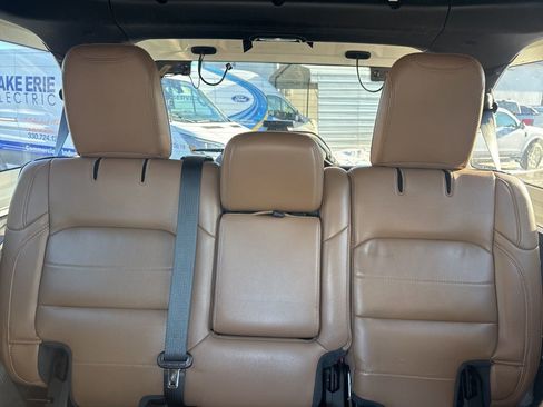 Used 2020 Jeep Wrangler Unlimited Sahara image 26