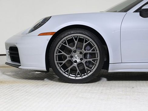 Used 2025 Porsche 911 Carrera image 28
