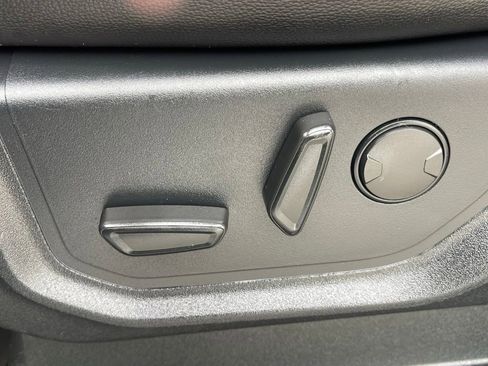 Used 2019 Ford F150 Lariat AWD/4WD image 48