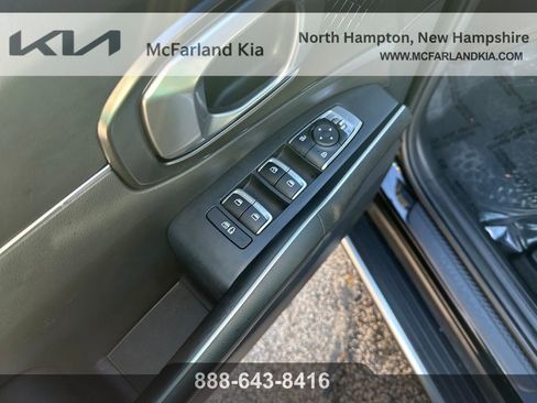 Used 2022 Kia Sorento S image 13