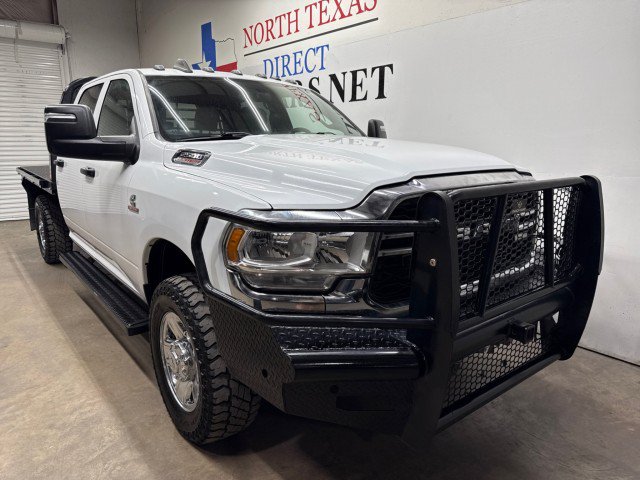 Used 2024 RAM 2500 Tradesman w/ Chrome Appearance Group AWD/4WD image 2