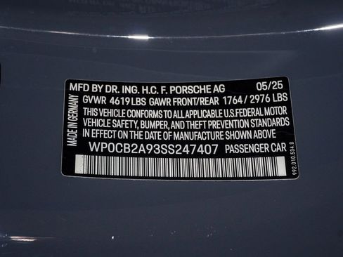 Certified 2025 Porsche 911 Carrera GTS image 35