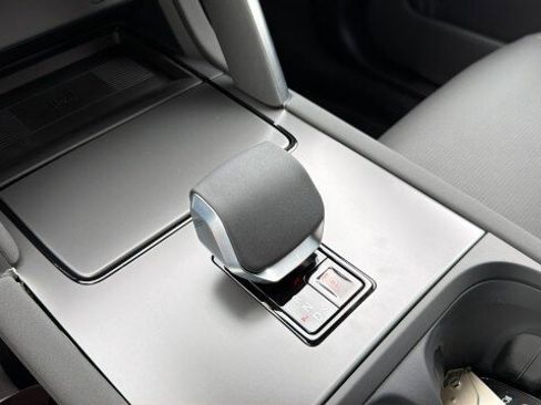 New 2026 Land Rover Discovery Sport Landmark AWD/4WD image 21
