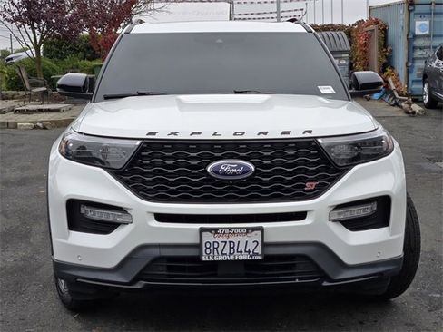 Used 2020 Ford Explorer ST w/ Premium Technology Package image 2