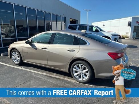 Used 2025 Chevrolet Malibu LT FWD image 2