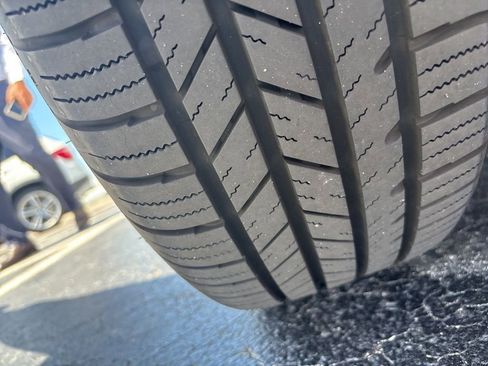 Used 2024 BMW X1 xDrive28i w/ Convenience Package image 9