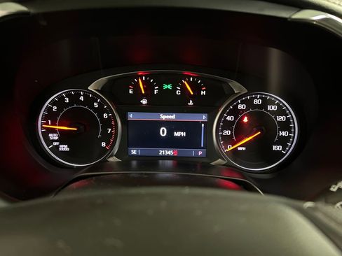 Used 2025 Chevrolet Blazer LT FWD image 16