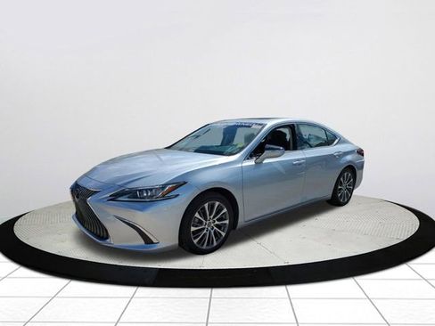 Certified 2021 Lexus ES 350 w/ Premium Package image 8
