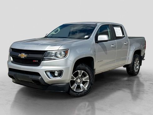 Used 2017 Chevrolet Colorado Z71 AWD/4WD image 1