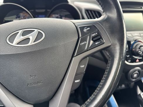 Used 2014 Hyundai Veloster Turbo image 41