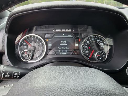 Used 2022 RAM 1500 Big Horn image 14