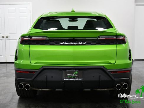 Used 2025 Lamborghini Urus SE image 9