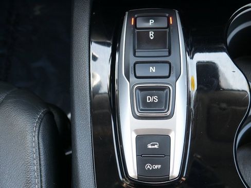 Used 2022 Honda Pilot Touring image 25