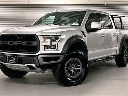 Used 2019 Ford F150 Raptor w/ Equipment Group 802A Luxury AWD/4WD image 1