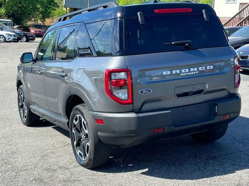 Used 2023 Ford Bronco Sport Outer Banks w/ Tech Package image 4