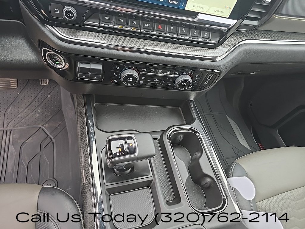 Used 2023 Chevrolet Silverado 1500 ZR2 AWD/4WD image 22