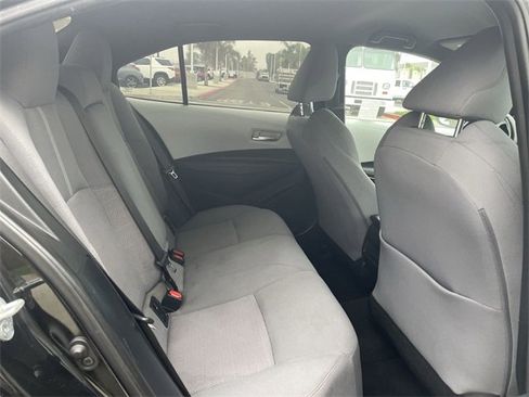 Used 2021 Toyota Corolla SE image 26