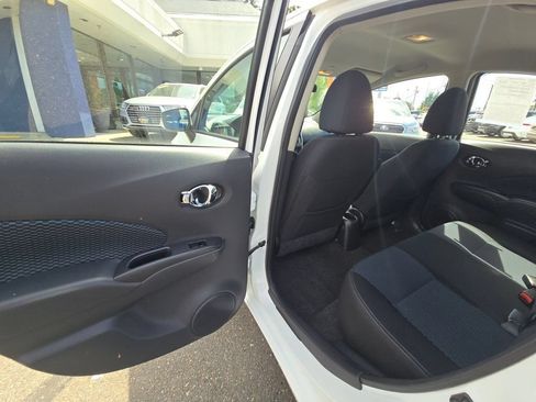 Used 2015 Nissan Versa Note SV w/ Sport Value Package FWD image 15
