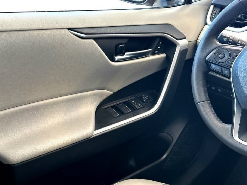 Certified 2023 Toyota RAV4 XLE Premium FWD image 26